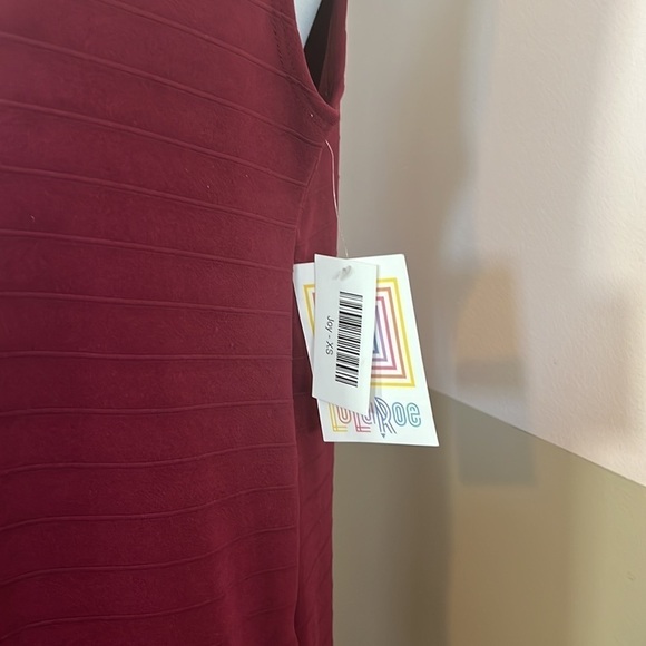 LuLaRoe Joy Vest‎ size XS - Picture 3 of 8